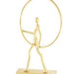 Escultura Figurativa Dinâmica com Arco