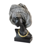 Busto Moderno com Turbante Prateado